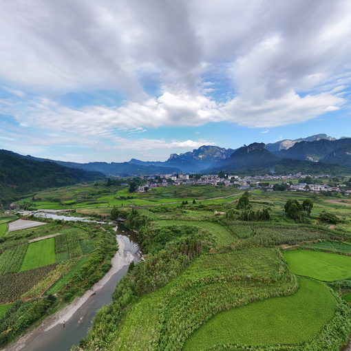 天門山全景圖