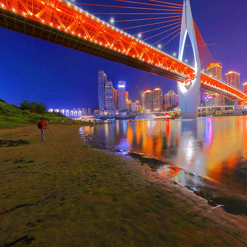 重慶市千廝門大橋夜景