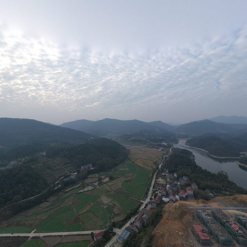 雙塔街道和賢村鐵錘山安置點(diǎn)拉土方道路