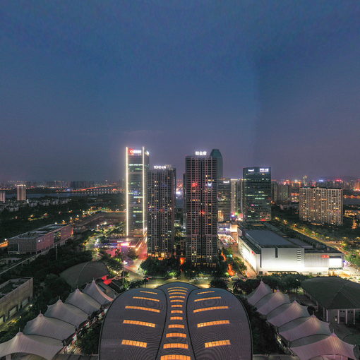 惠州體育館夜景