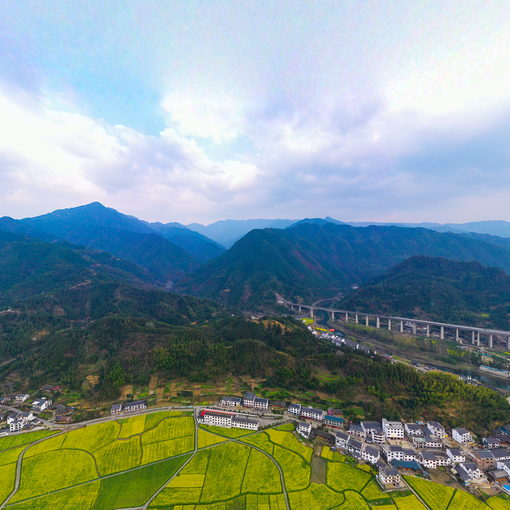 2023年3月溆浦北斗溪鎮(zhèn)坪溪村油菜花