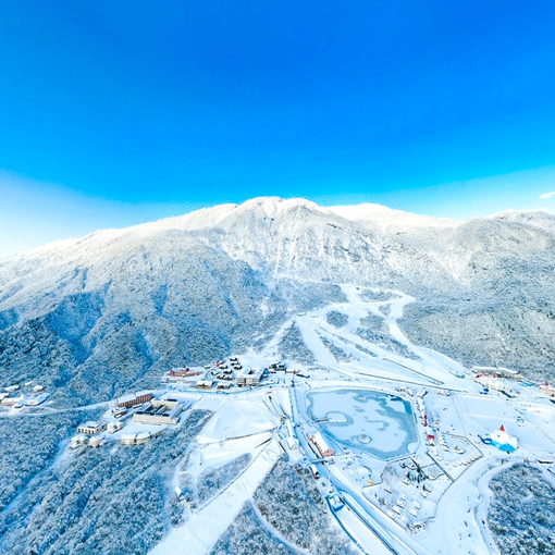 西嶺雪山